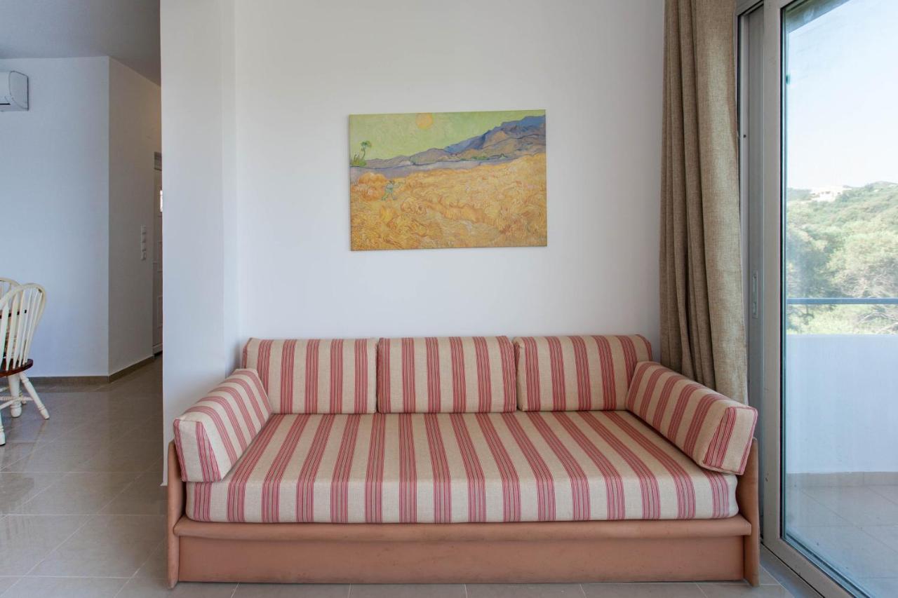 Hillside Seaview Apartment Stalos Ngoại thất bức ảnh