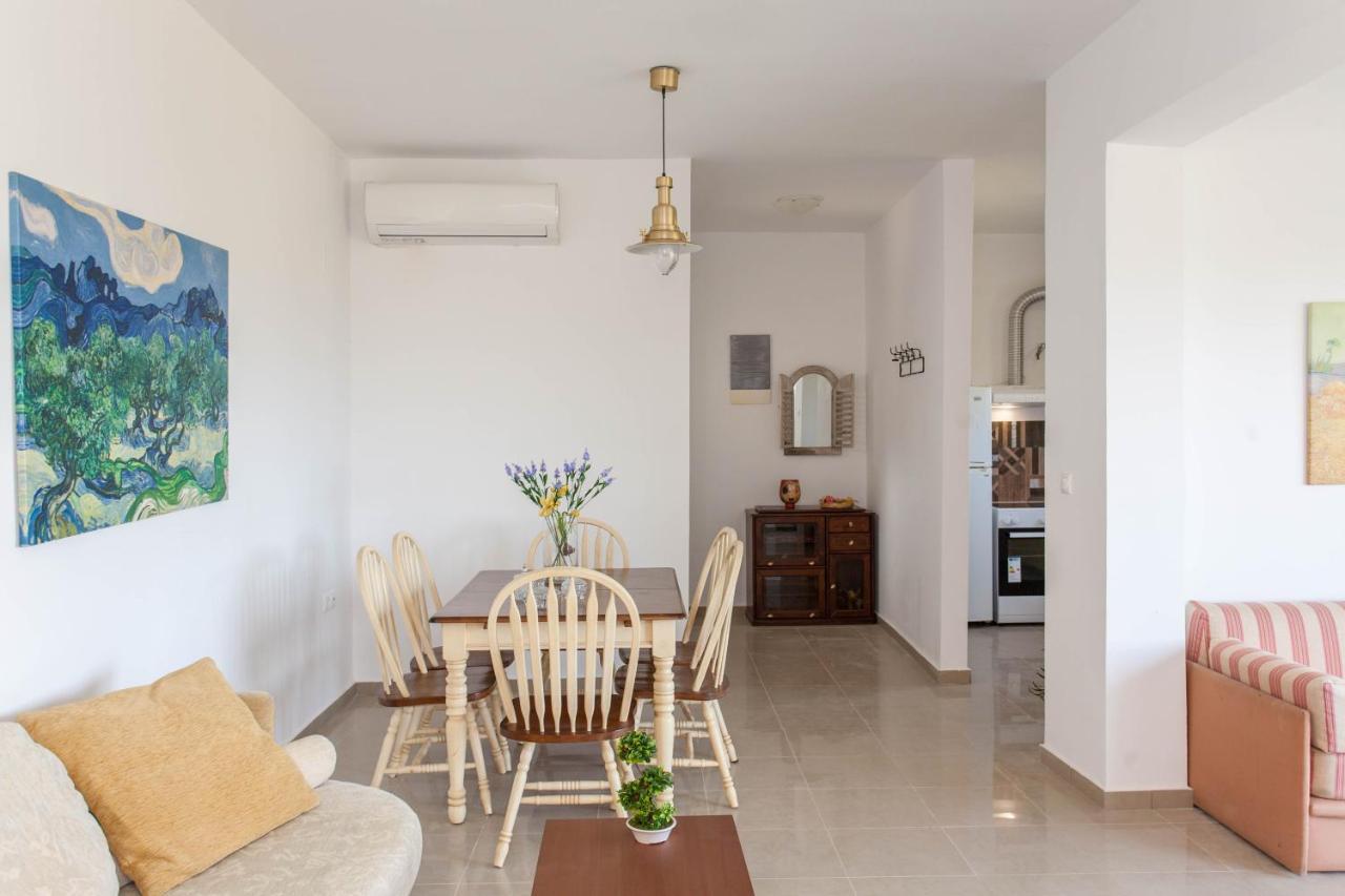 Hillside Seaview Apartment Stalos Ngoại thất bức ảnh