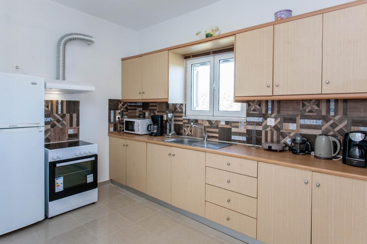 Hillside Seaview Apartment Stalos Ngoại thất bức ảnh