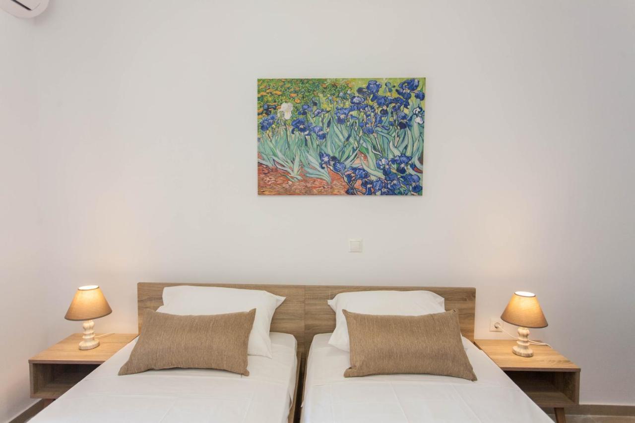 Hillside Seaview Apartment Stalos Ngoại thất bức ảnh